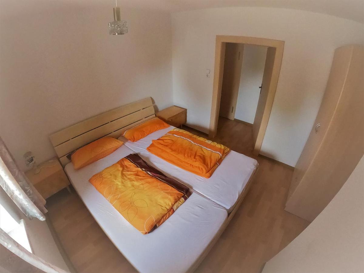 Ferienwohnung Haubner Neukieritzsch Bagian luar foto